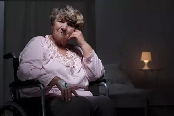 A woman who is suffering from nursing home abuse.